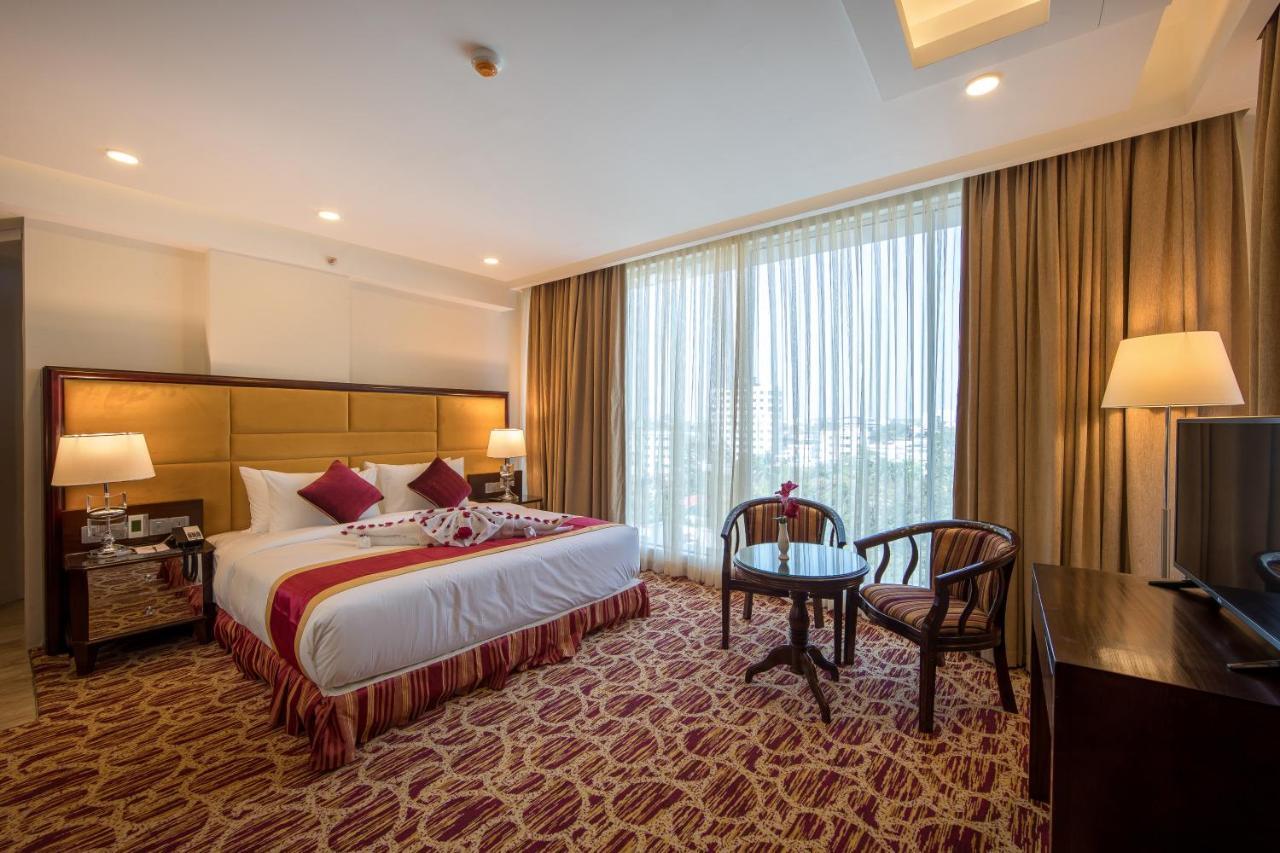Grand Palace Hotel & Resorts سيلهيت المظهر الخارجي الصورة