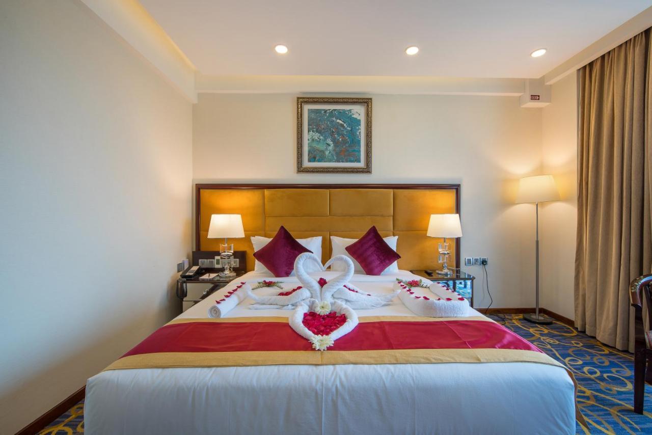 Grand Palace Hotel & Resorts سيلهيت المظهر الخارجي الصورة