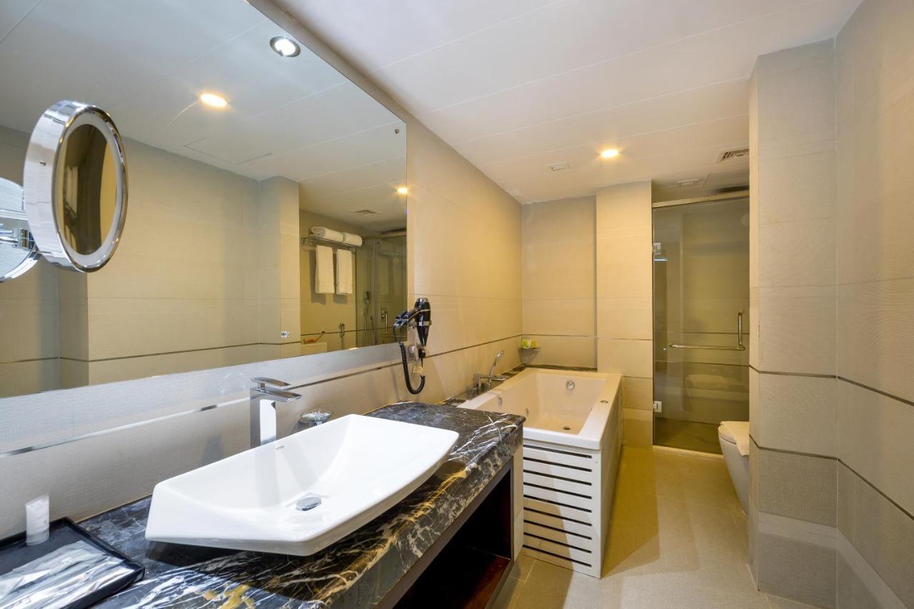 Grand Palace Hotel & Resorts سيلهيت المظهر الخارجي الصورة